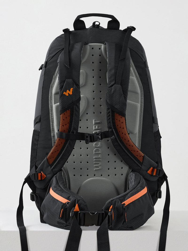 Wildcraft Eiger X 45 45L laptop techpack backpack in Black - view 4