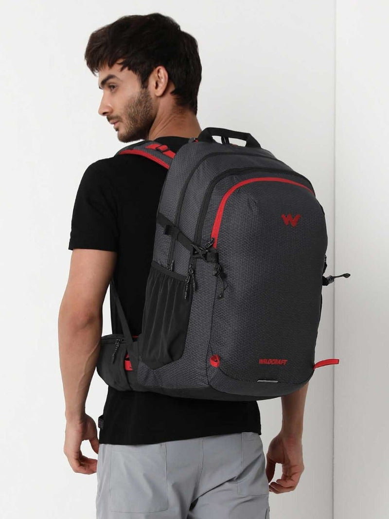 Wildcraft Techpack 40 40L trekking backpack in Black - view 2