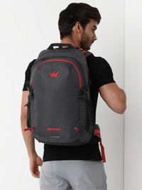 Wildcraft Techpack 40 40L trekking backpack in Black - view 4